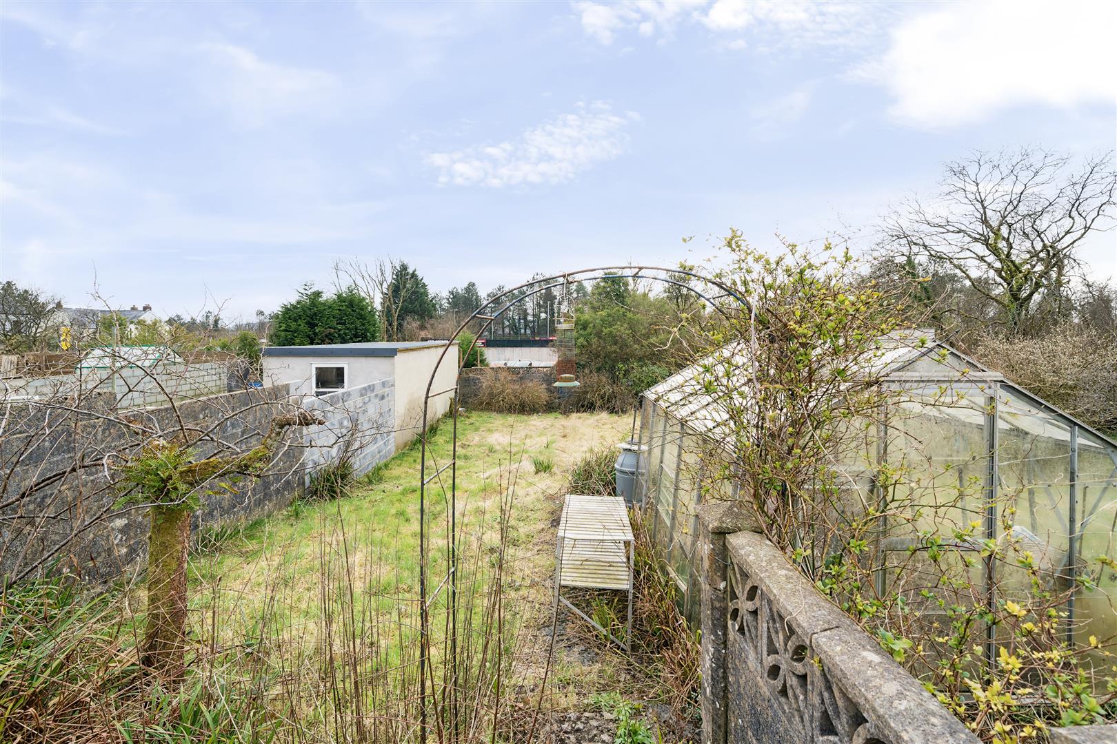 Heol Las, Cross Hands, Llanelli, SA14 6RG